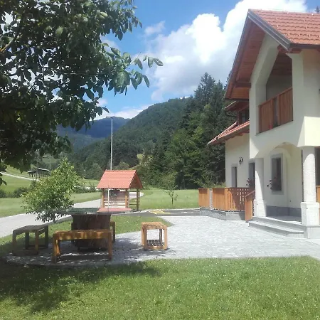 Appartamento Simnovi Apartmaji *