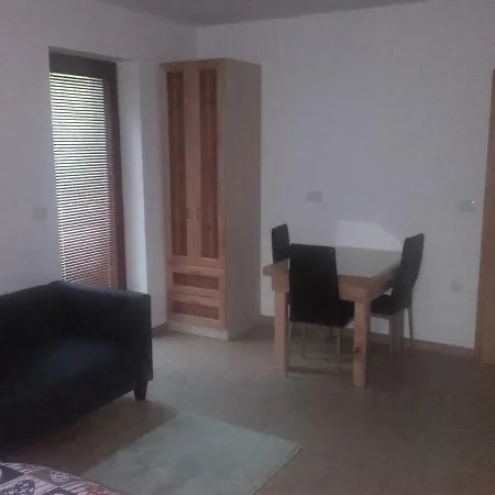 Simnovi Apartmaji *